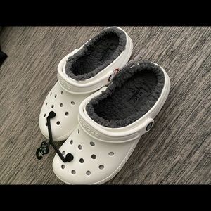 Crocs Classic Fur Lined Clogs